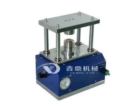 氣動(dòng)紐扣電池封裝機
