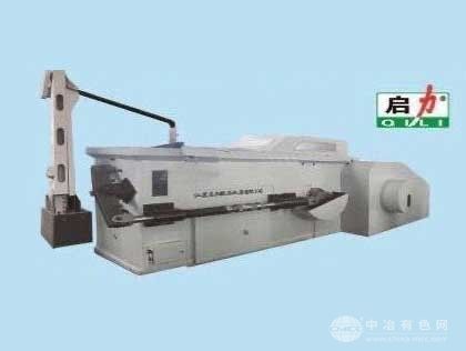 臥式多連桿肘桿式冷擠壓壓力機