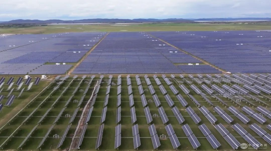 晶科能源740MW N型組件賦能恒源新能算電協同項目